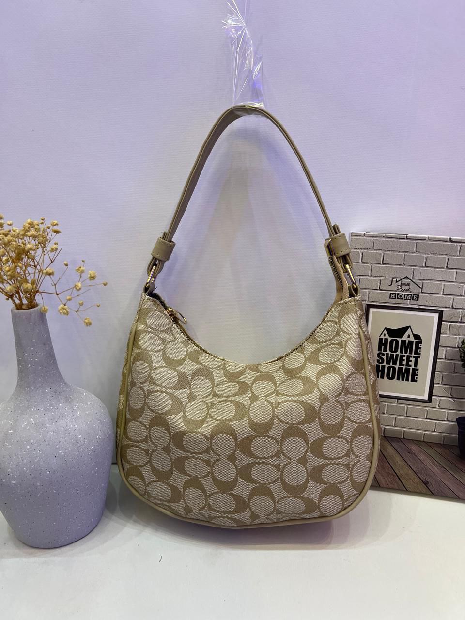 /public/uploads/photos/shares/Suzy bags/IMG_2503.jpeg